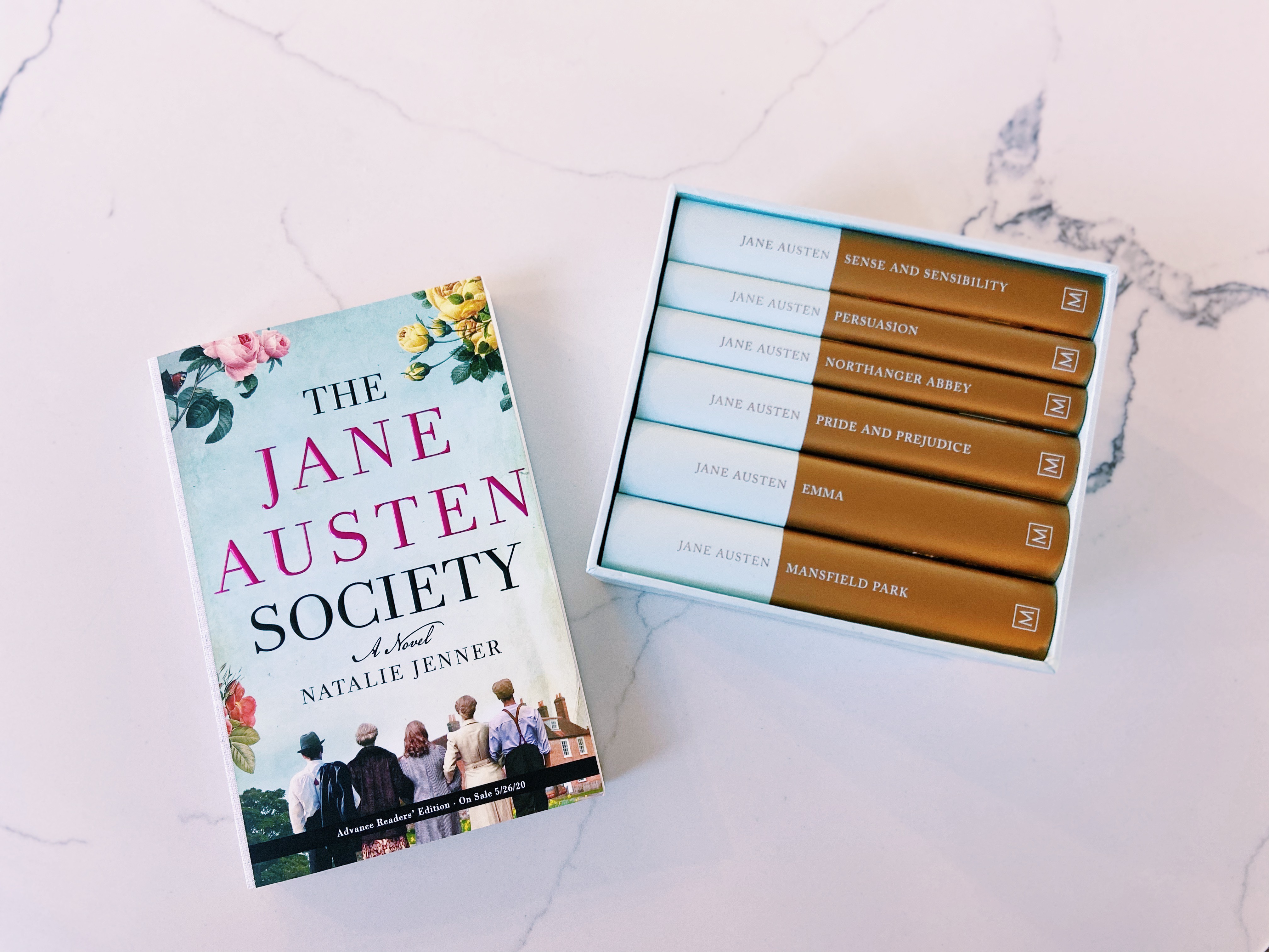 Interview de Natalie Jenner, l'auteur de The Jane Austen Society Jane%20austen%20sweeps